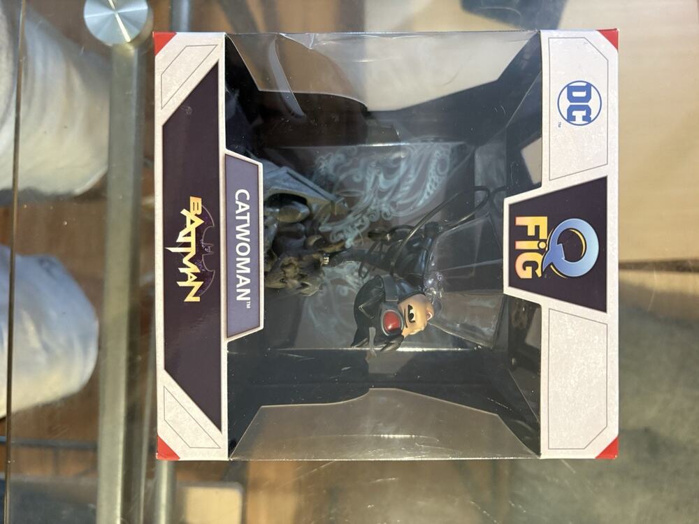 Q-Fig Catwoman Rebirth DC Comics PVC Action Figure QMx RARE
